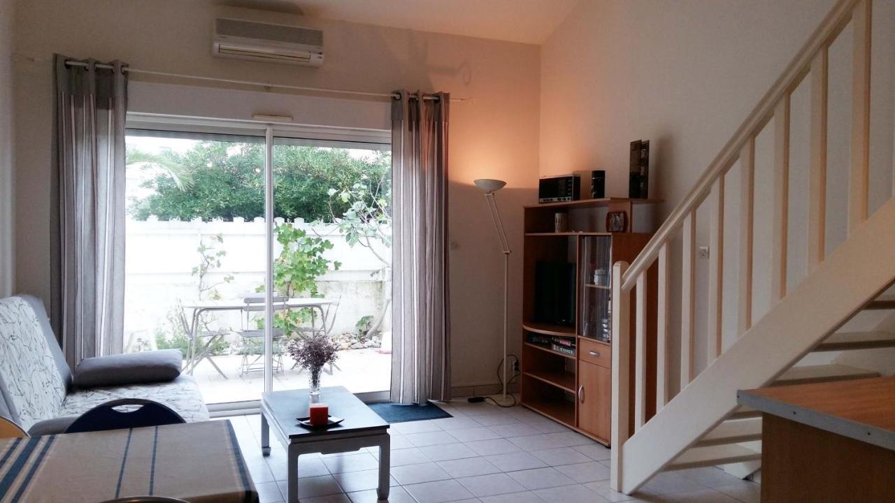 coquette villa climatisée 100m de la mer avec wifi Canet-en-Roussillon Extérieur photo