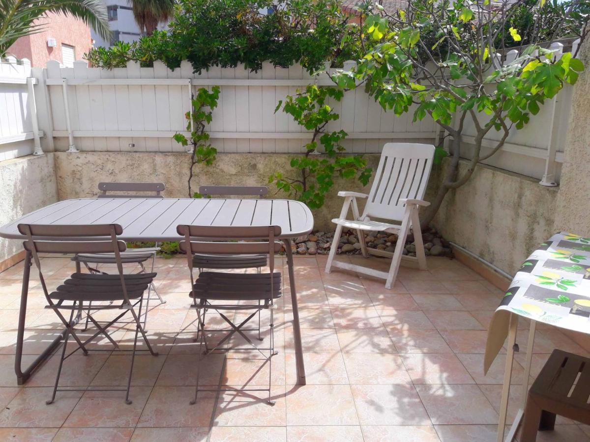 coquette villa climatisée 100m de la mer avec wifi Canet-en-Roussillon Extérieur photo