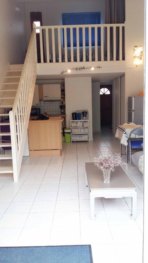 coquette villa climatisée 100m de la mer avec wifi Canet-en-Roussillon Extérieur photo