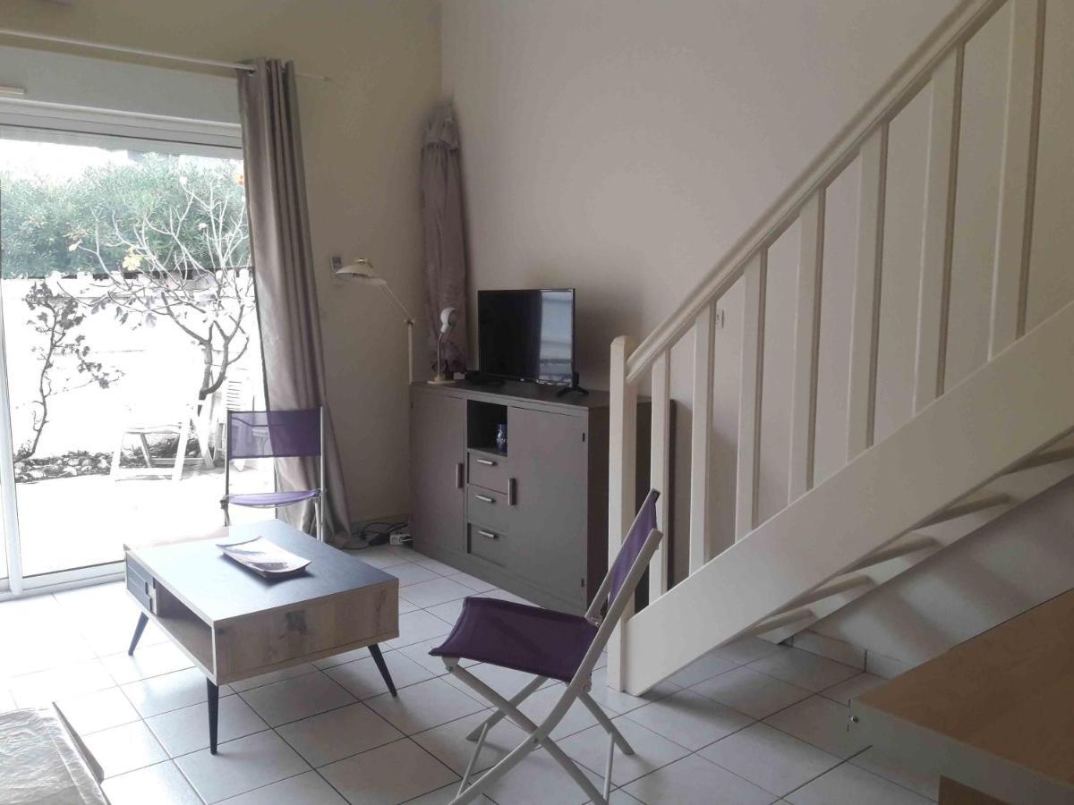 coquette villa climatisée 100m de la mer avec wifi Canet-en-Roussillon Extérieur photo